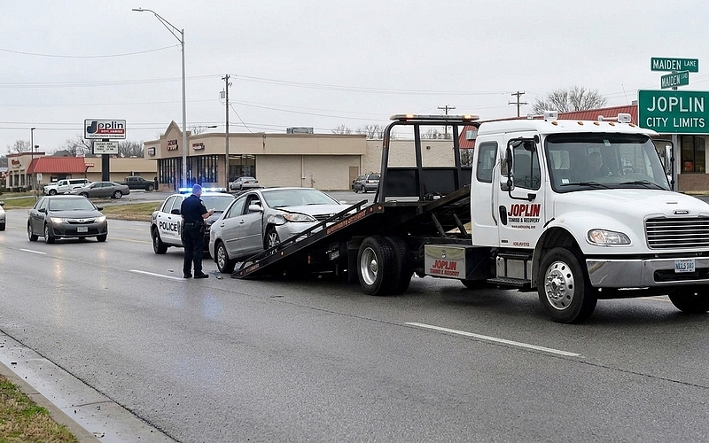 How Towing Works After an Accident in Joplin